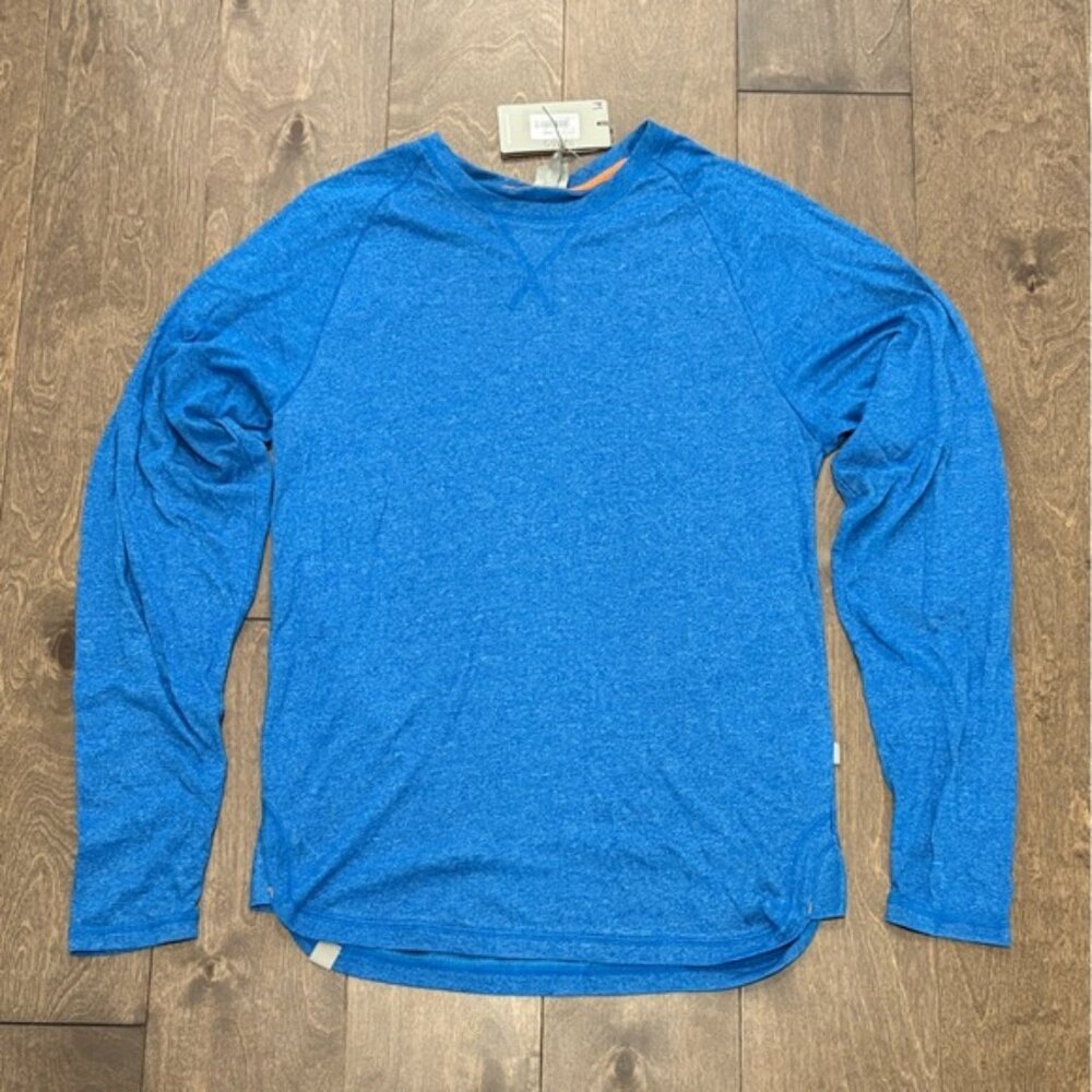 Bench Men's Long Sleeve Lightweight Athletic Blue Tee, Size Medium